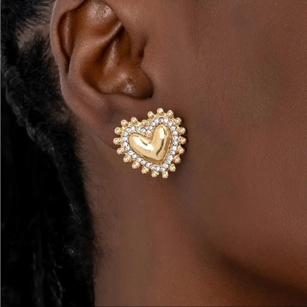 Gold Heart Stud Earrings Rhinestone Trim Statement Jewelry NWT